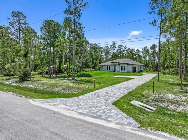 1412 22nd AVE NE, Naples, FL 34120