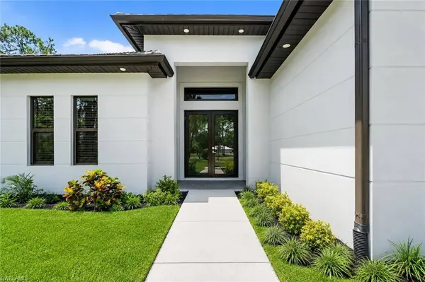 1412 22nd AVE NE, Naples, FL 34120