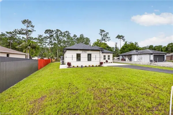 3782 47th AVE NE, Naples, FL 34120
