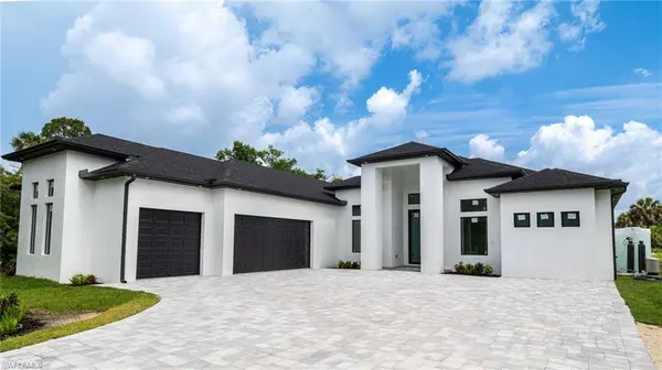649 Golden Gate BLVD E, Naples, FL 34120