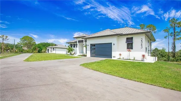 2343 Oil Well RD, Naples, FL 34120