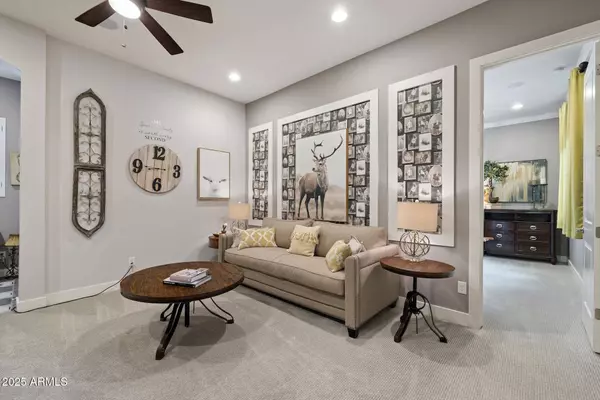 3694 E ASTER Drive, Chandler, AZ 85286