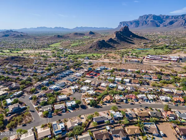 6154 S BOREGO Road, Gold Canyon, AZ 85118