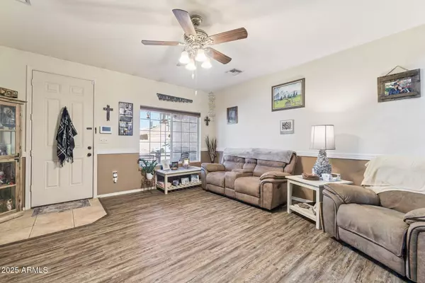 6154 S BOREGO Road, Gold Canyon, AZ 85118