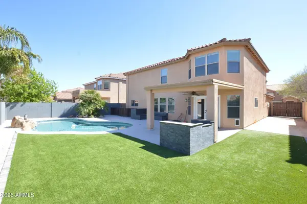 2812 W SUNSHINE BUTTE Drive, San Tan Valley, AZ 85144