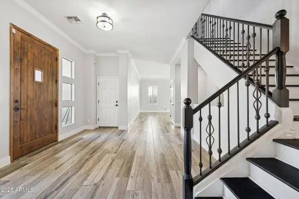 5951 S WHITE Place, Chandler, AZ 85249