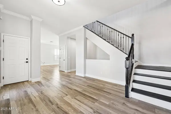 5951 S WHITE Place, Chandler, AZ 85249