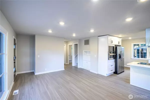 4720 S Puget Sound AVE, Tacoma, WA 98409