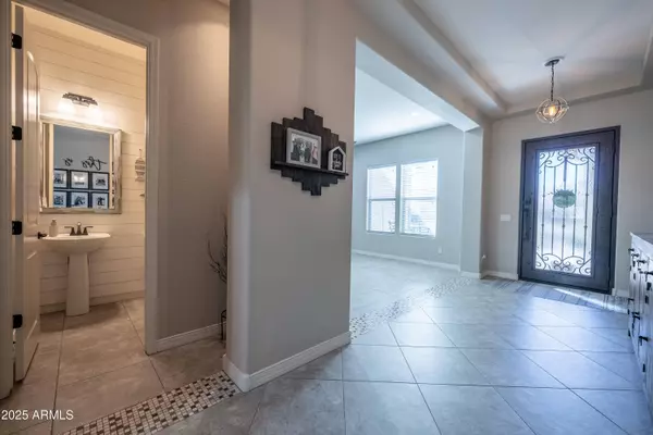 19880 E APRICOT Lane, Queen Creek, AZ 85142