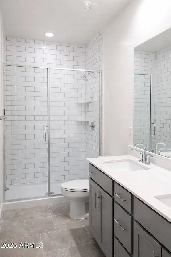 4043 E PONY Lane #102, Gilbert, AZ 85295