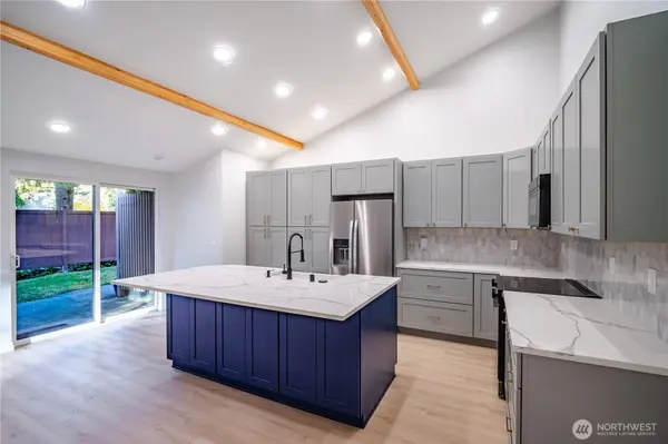 2802 Garden CT #A, Steilacoom, WA 98388