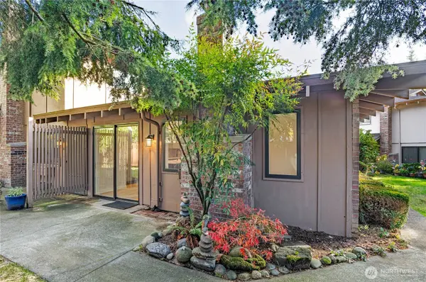 2802 Garden CT #A, Steilacoom, WA 98388