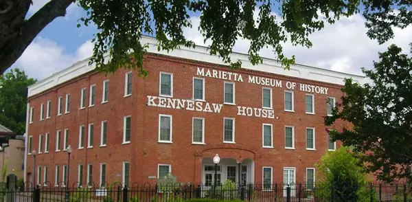 Around the Square: Visiting the Marietta History Center with Honest Eyes