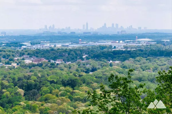 Top 5 Trails to Hike Near Kennesaw & Acworth: Nature, History, and Family Fun