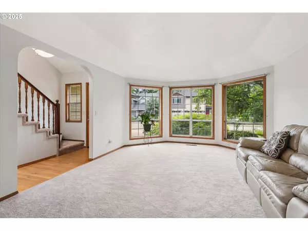 10627 SW TUALATIN DR, Portland, OR 97224