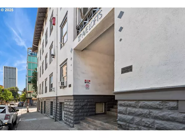 1104 SW COLUMBIA ST #206, Portland, OR 97201