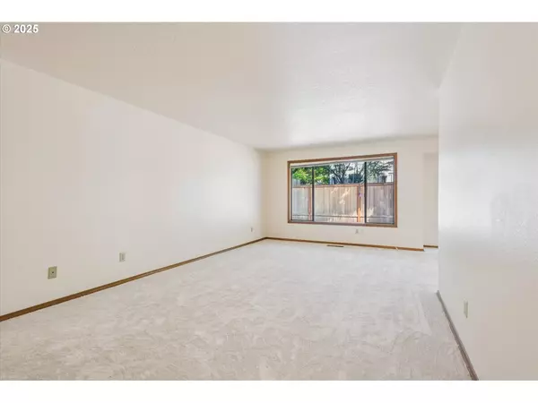 3441 SW VERMONT ST, Portland, OR 97219