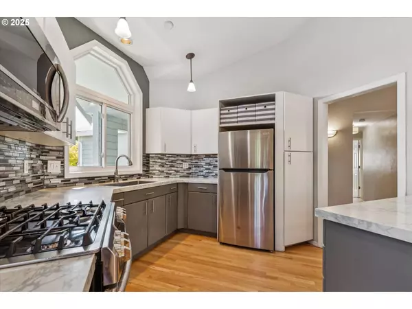 9935 SW KABLE ST, Portland, OR 97224