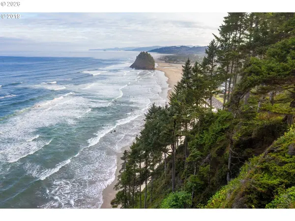 S Beach RD, Neskowin, OR 97149