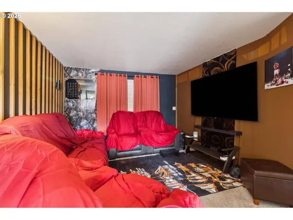 2523 SE 138TH AVE, Portland, OR 97236