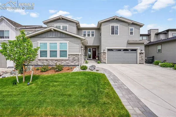 6912 Sunstrand CT, Castle Pines, CO 80108