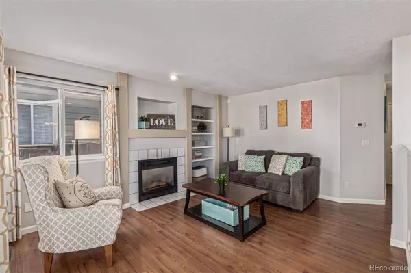 3197 Foxhill PL, Highlands Ranch, CO 80129