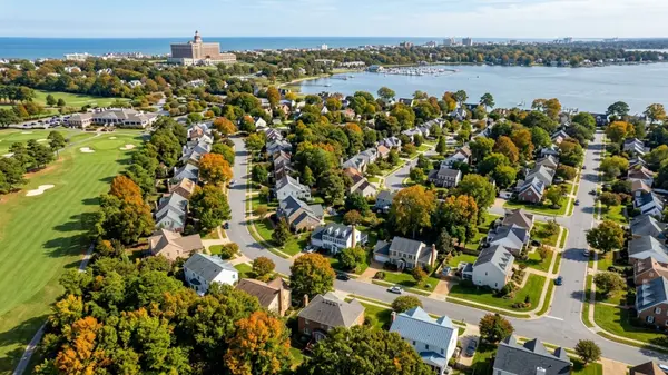Living in Bay Colony, Virginia Beach, VA: Housing, Costs, and Local Amenities