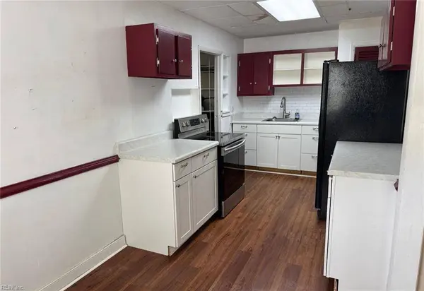 800 Hilltop RD, Virginia Beach, VA 23454