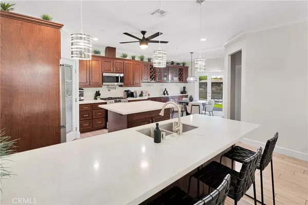 13699 Spring Valley Pkwy, Victorville, CA 92395