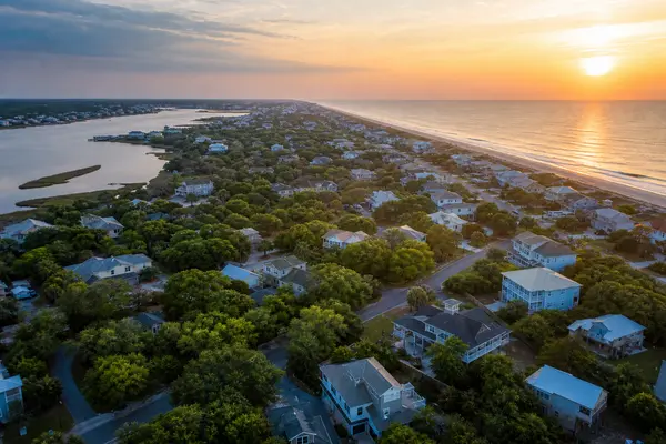 Price Above or Below Market on Crystal Coast?