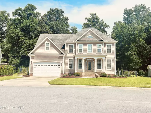 2203 Franklin DR, Winterville, NC 28590