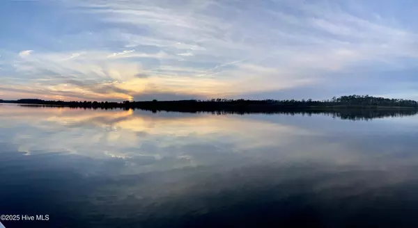 257 Wards LN, Havelock, NC 28532