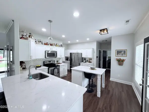 805 Oleander ST, Jacksonville, NC 28540