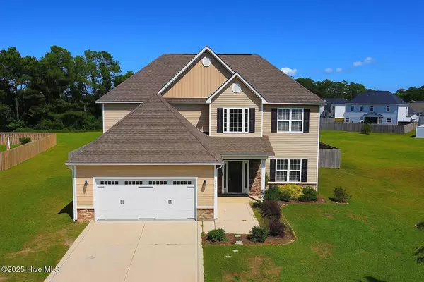 502 Shipyard CT, Swansboro, NC 28584