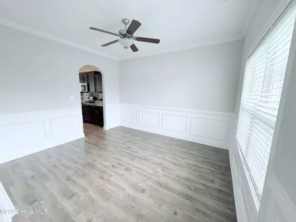 502 Shipyard CT, Swansboro, NC 28584