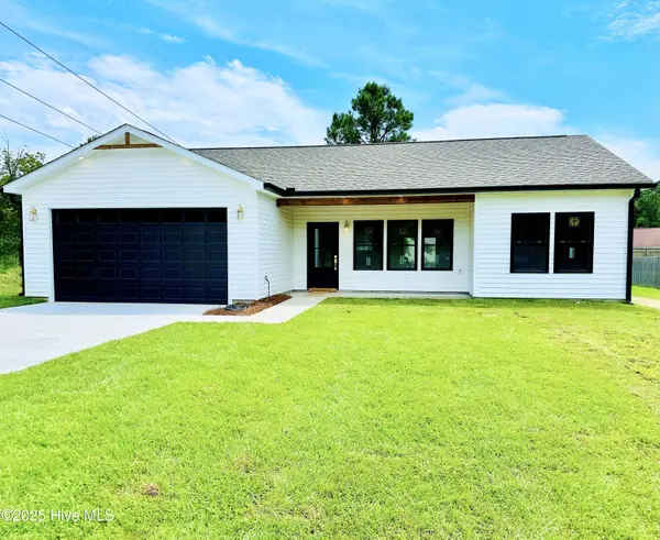 1235 Hargett ST, Newport, NC 28570