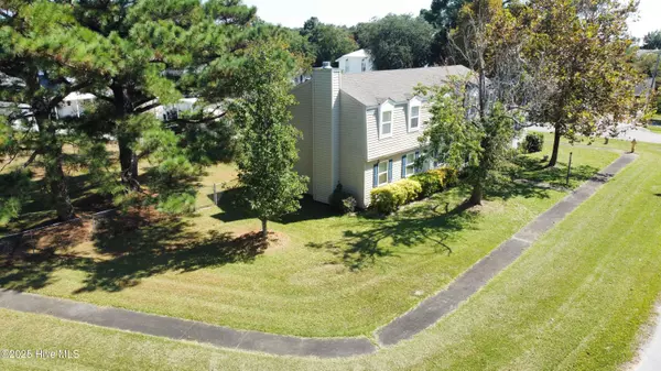 133 Charles ST, Beaufort, NC 28516