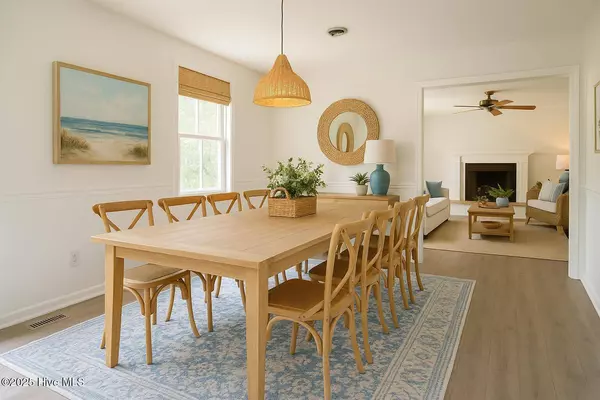 133 Charles ST, Beaufort, NC 28516