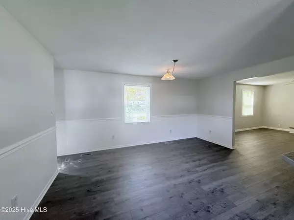 133 Charles ST, Beaufort, NC 28516