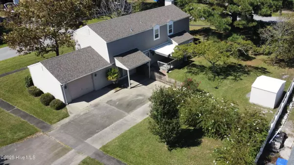 133 Charles ST, Beaufort, NC 28516