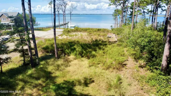 980 Crow Hill RD, Beaufort, NC 28516