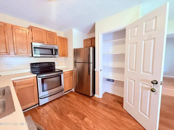 600 N 35th ST #103, Morehead City, NC 28557
