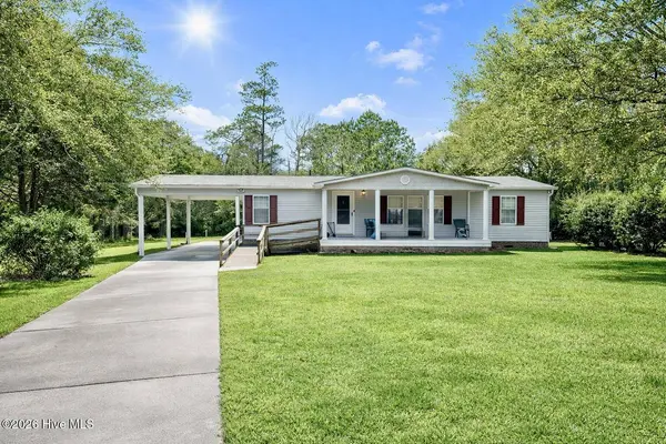214 Sea Horse DR, Cedar Point, NC 28584