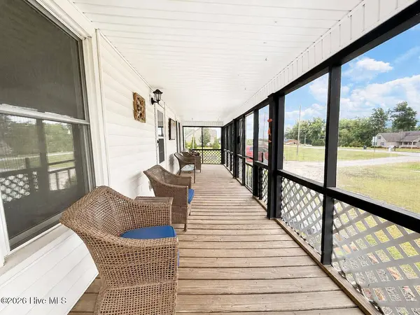 231 N Nc 33 HWY E, Chocowinity, NC 27817