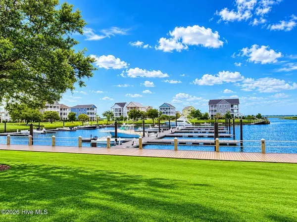 100 Ellery ST, Newport, NC 28570