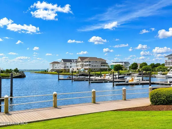 100 Ellery ST, Newport, NC 28570