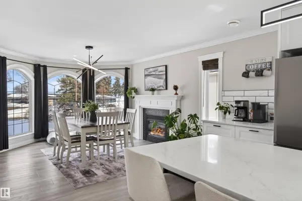 807 BEACH AV, Cold Lake, AB T9M 1K8