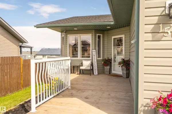 1506 15 ST, Cold Lake, AB T9M 1Z8
