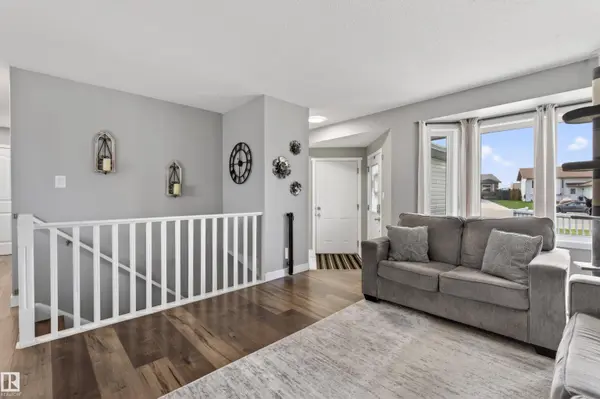 1506 15 ST, Cold Lake, AB T9M 1Z8