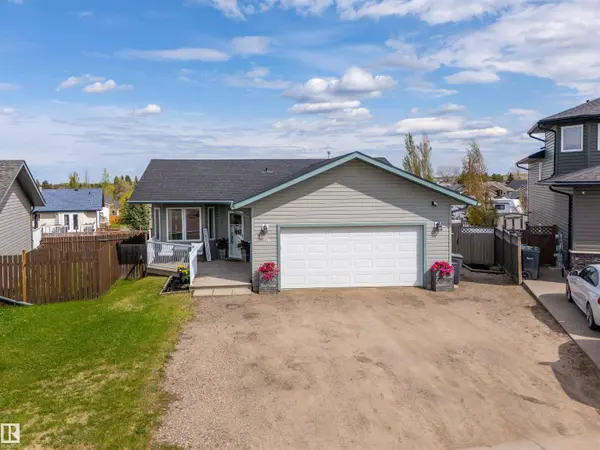 1506 15 ST, Cold Lake, AB T9M 1Z8